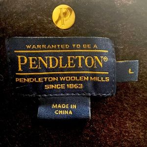 Beautiful Pendleton Ladies Long Wool Coat Black w/Brown